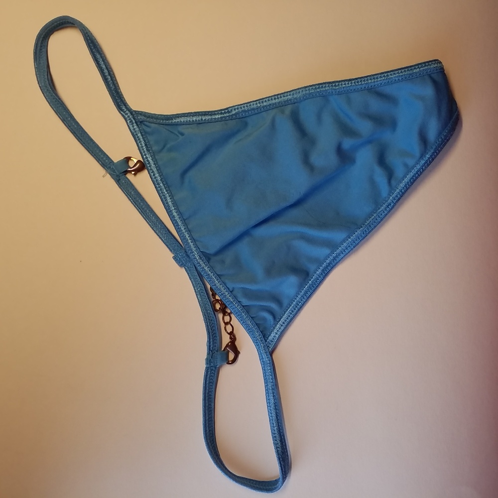 VICTORIA'S SECRET Panty XS/S G-string THONG Metal CHAIN CHARM BUTTERFLY HEART